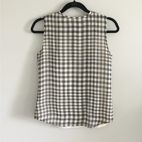 J.Crew Sleeveless Silk Blouse, size 0 - Picture 2 of 6